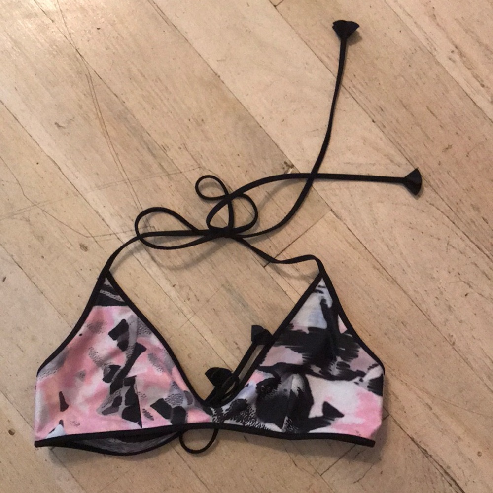 Lulu lemon swim top (reversible)